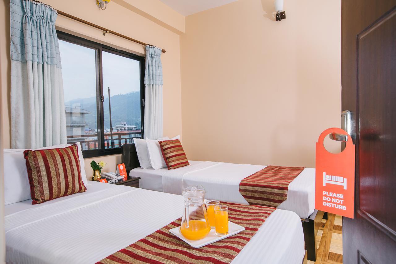 Hotel Ezen Pokhara Buitenkant foto